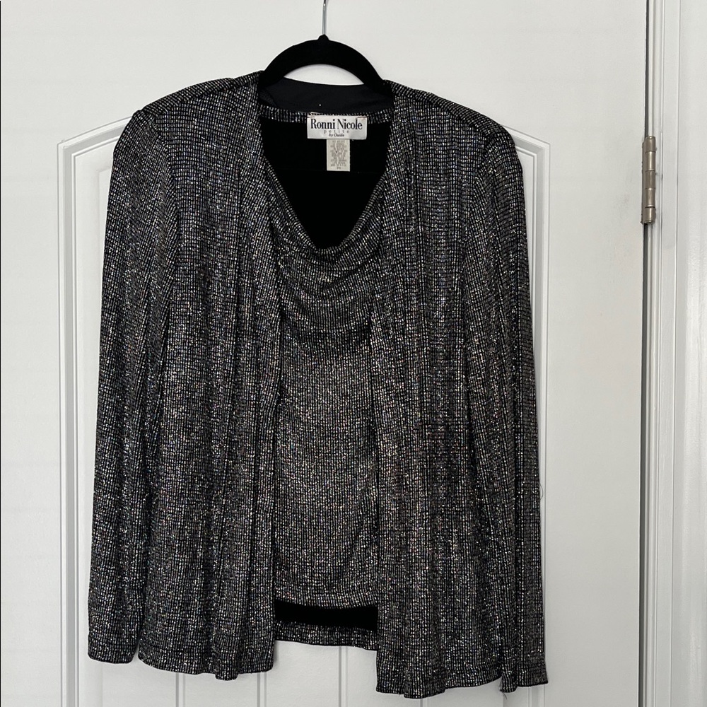 Ronni Nicole Shimmering Silver and Black‎ Shell and Cardigan Set Size SP